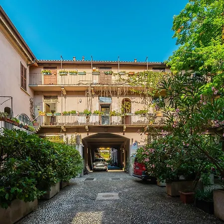 The Brick Nest - Navigli View Appartement