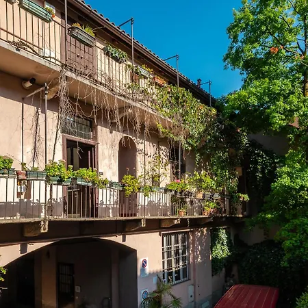 The Brick Nest - Navigli View Appartement