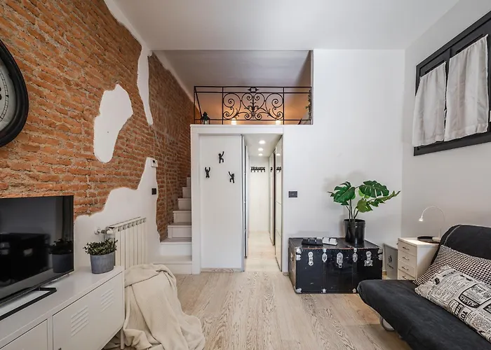 The Brick Nest - Navigli View Milaan